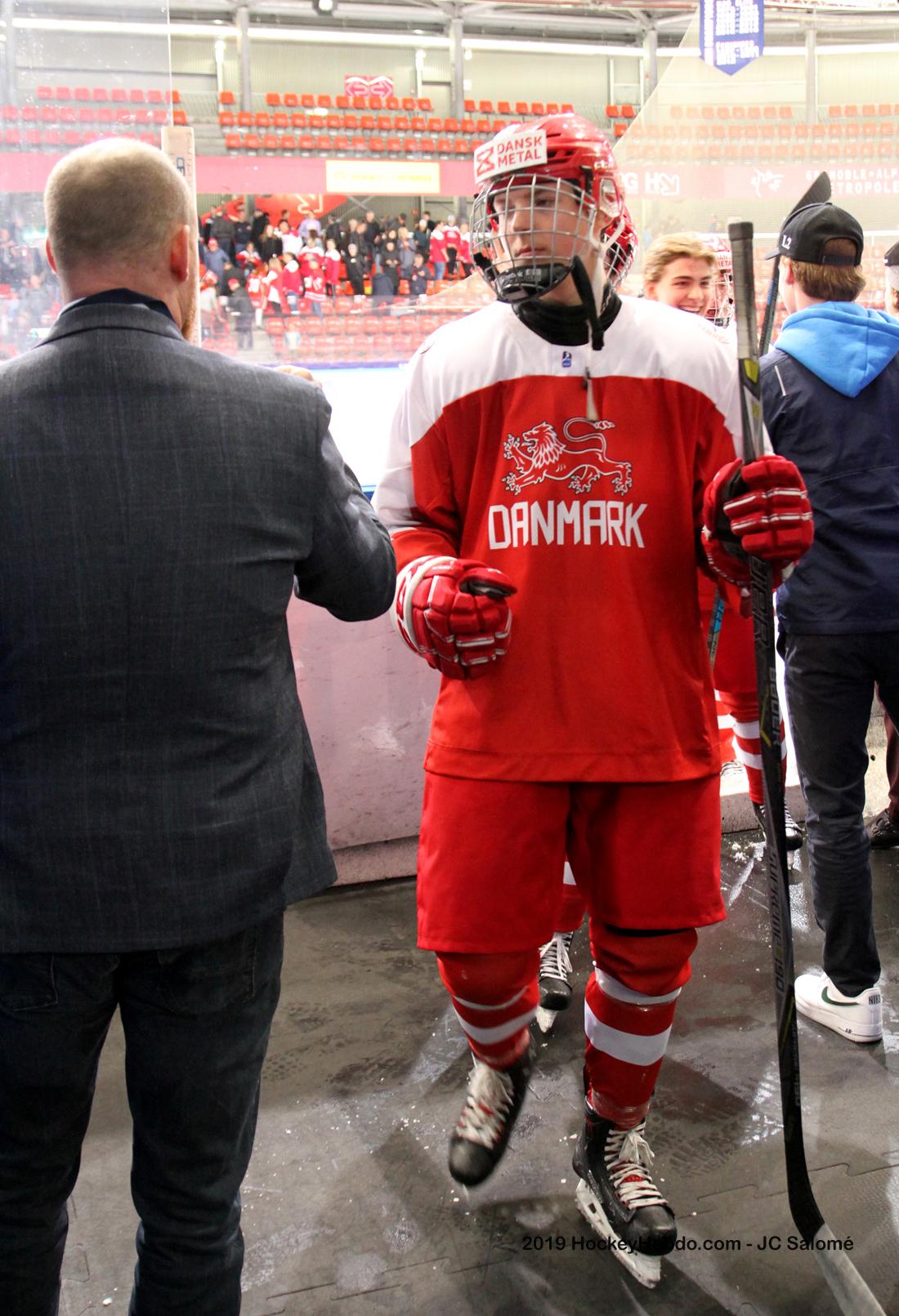 Denmark 5 - 3 France