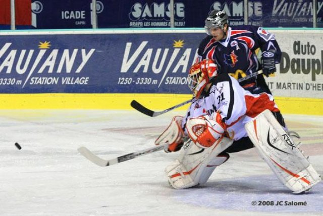 Photo hockey match Grenoble  - Tours  le 19/12/2007