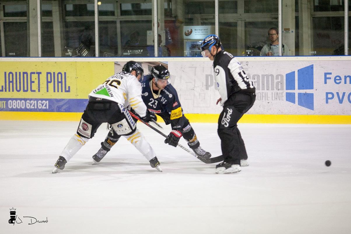 Fribourg 2 - 3 Rouen