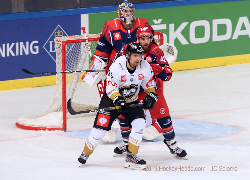 Grenoble  2 - 6 Oulu
