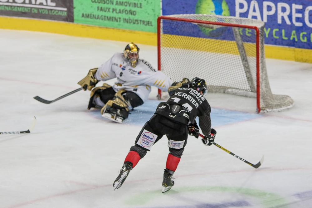 Amiens  2 - 3 Rouen