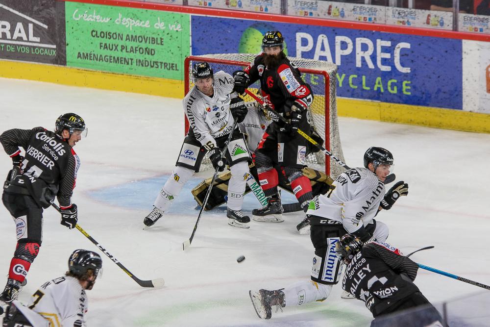 Amiens  2 - 3 Rouen