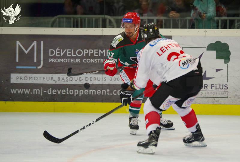 Anglet 3 - 4 Amiens 