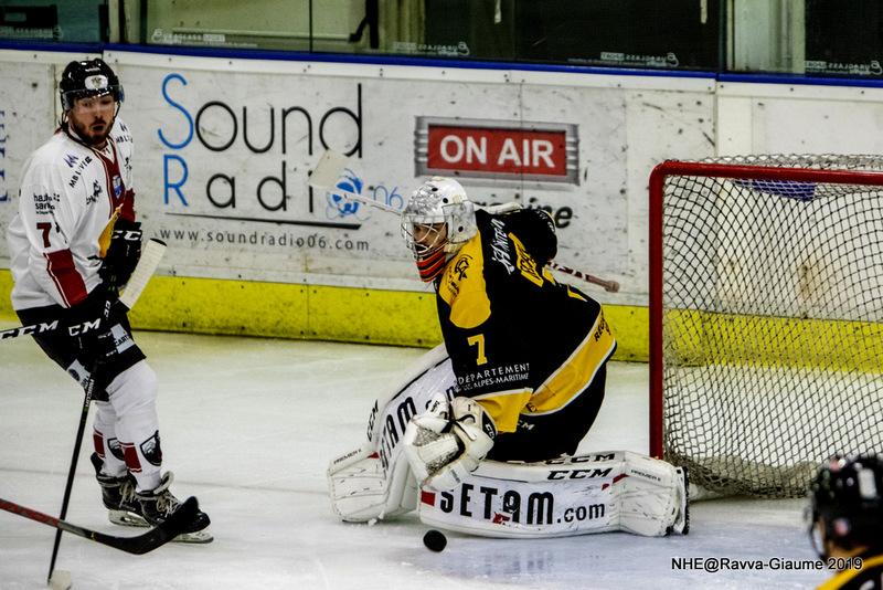 Nice 2 - 3 Chamonix 