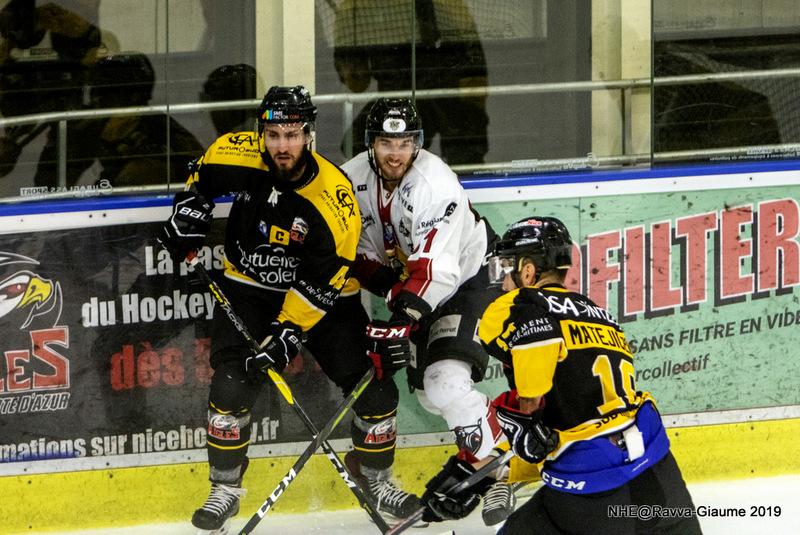 Nice 2 - 3 Chamonix 