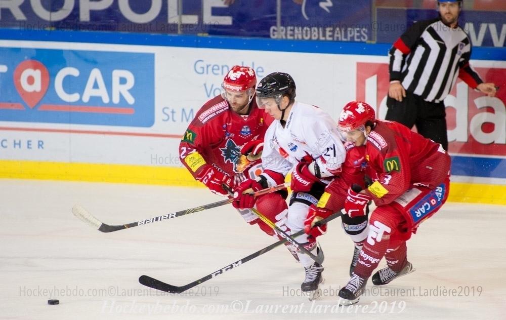 Grenoble  9 - 5 Briançon 