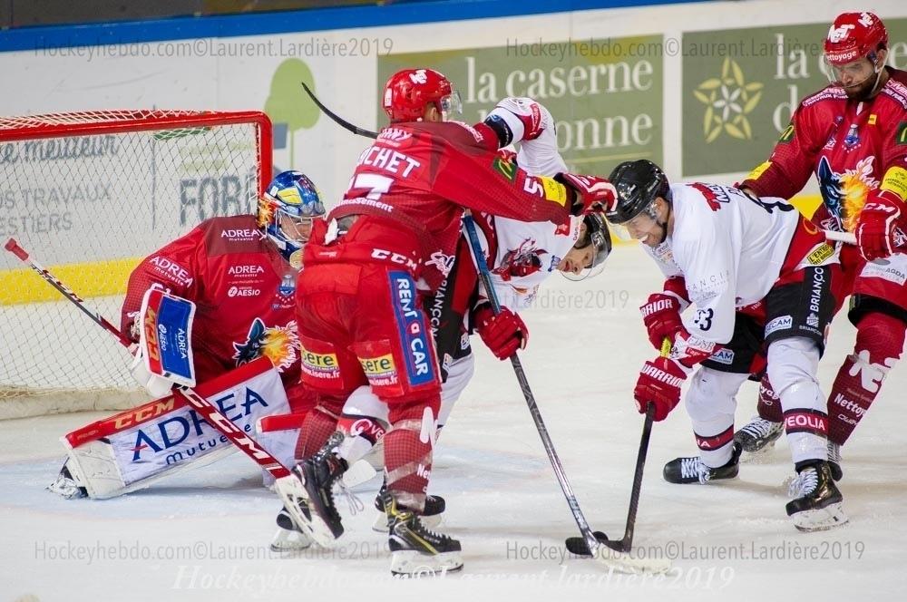Grenoble  9 - 5 Briançon 