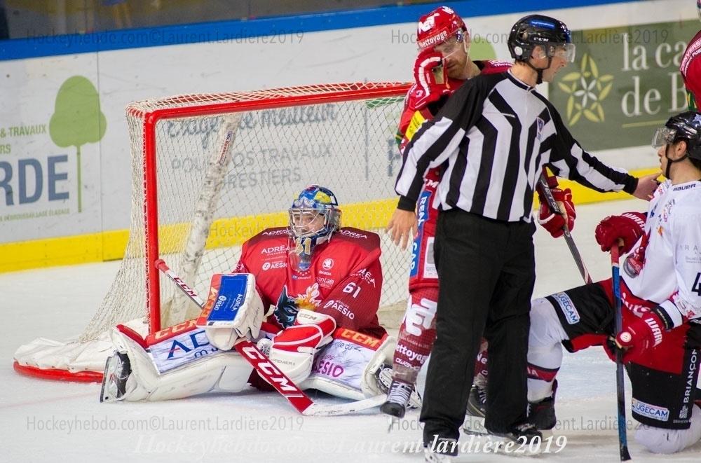 Grenoble  9 - 5 Briançon 