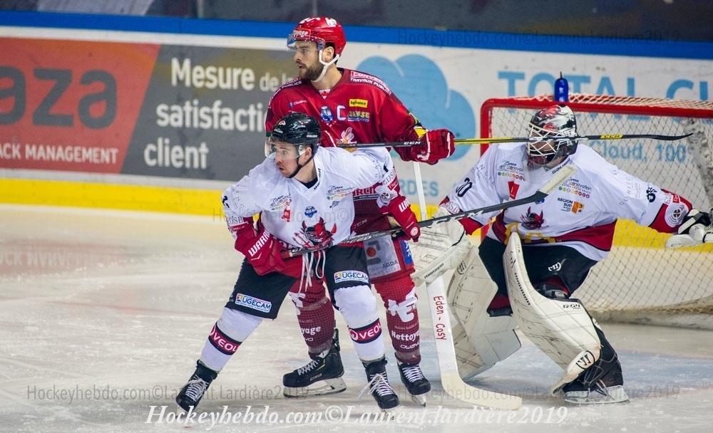 Grenoble  9 - 5 Briançon 