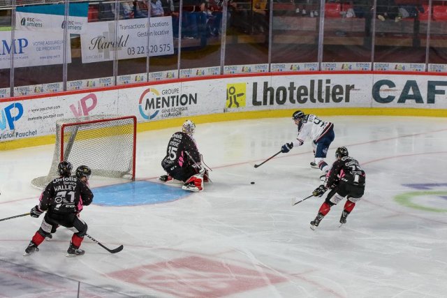 Photo hockey match Amiens  - Angers  le 01/10/2019