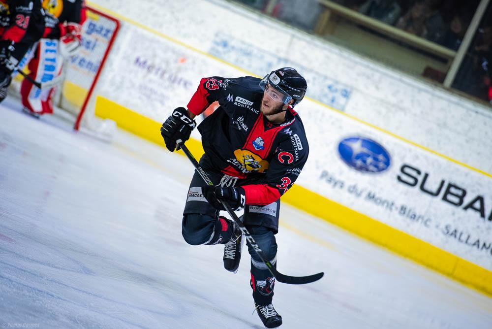 Chamonix  4 - 3 Amiens 