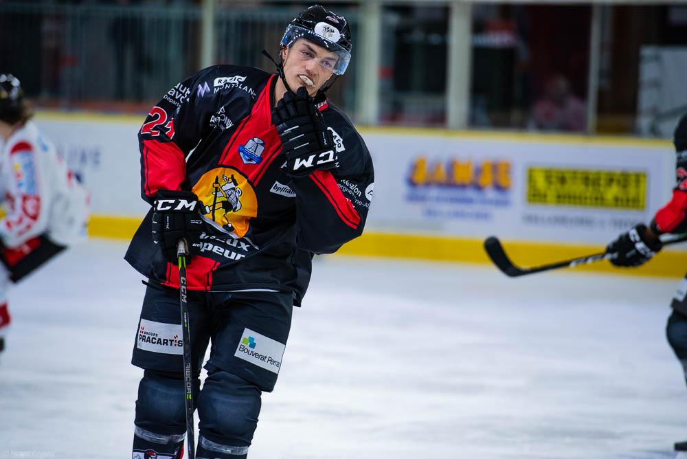 Chamonix  4 - 3 Amiens 