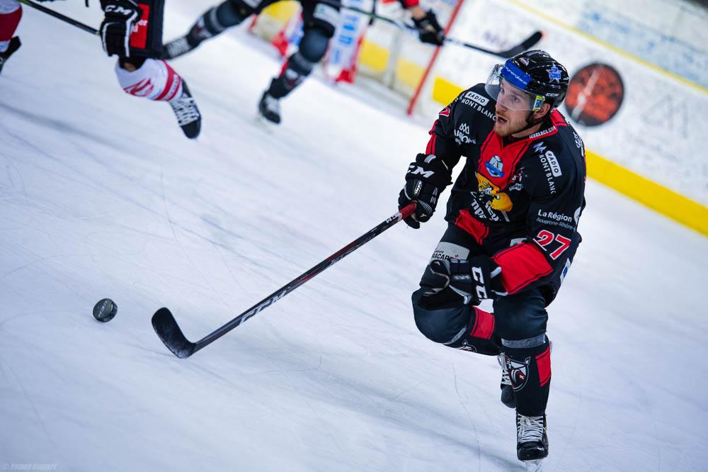 Chamonix  4 - 3 Amiens 