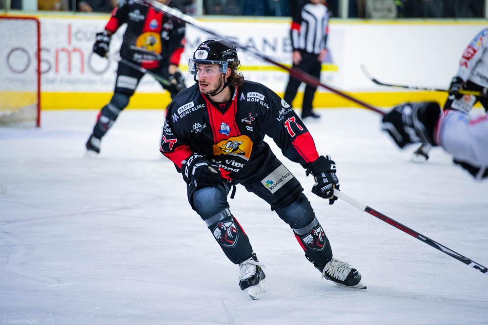 Chamonix  4 - 3 Amiens 