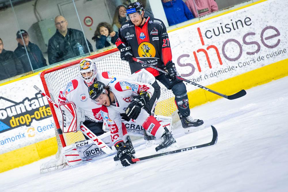 Chamonix  4 - 3 Amiens 