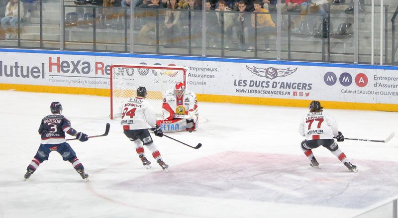 Angers  4 - 1 Chamonix 