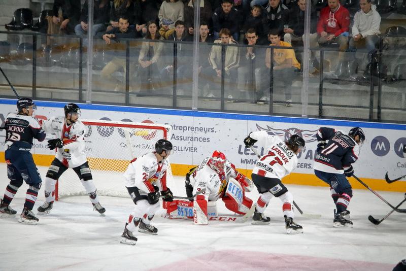 Angers  4 - 1 Chamonix 