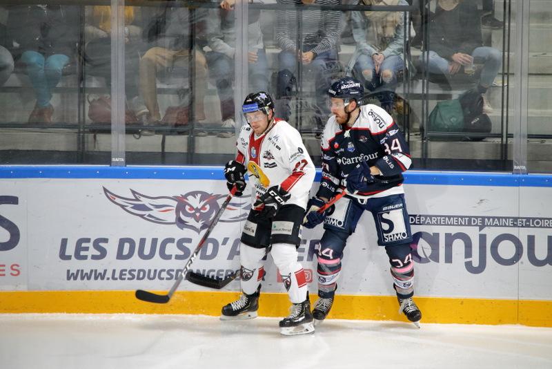 Angers  4 - 1 Chamonix 