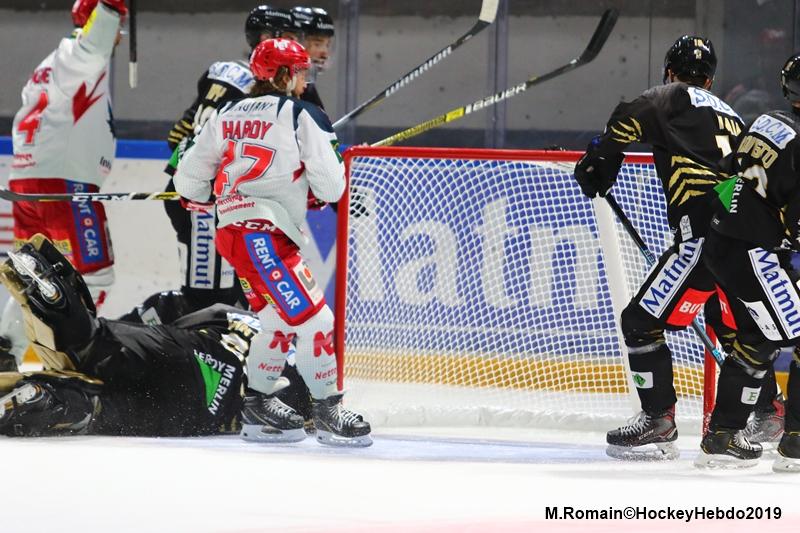 Rouen 3 - 4 Grenoble 