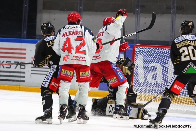 Rouen 3 - 4 Grenoble 