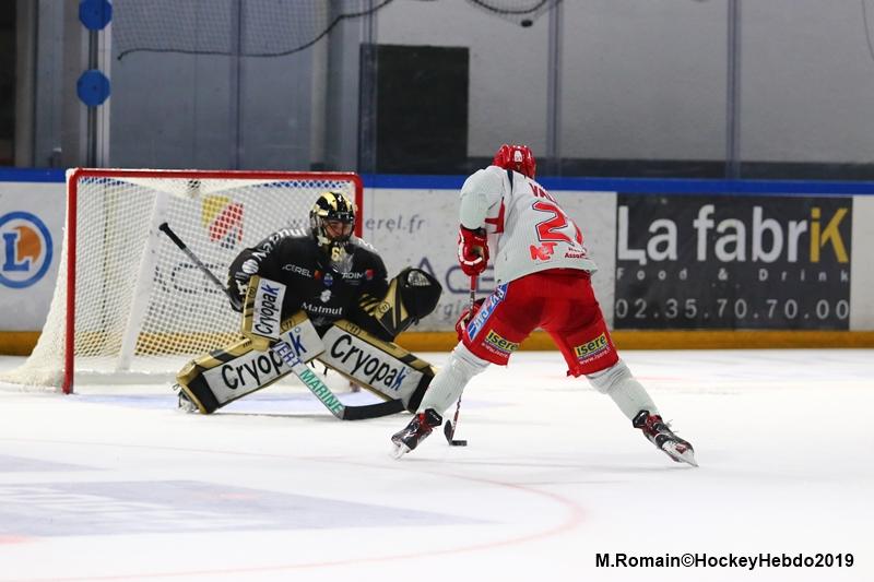 Rouen 3 - 4 Grenoble 