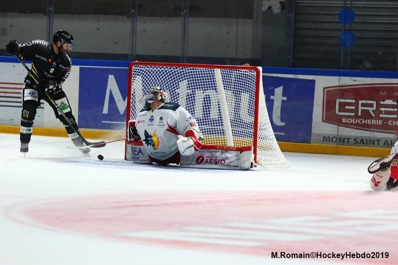 Rouen 3 - 4 Grenoble 