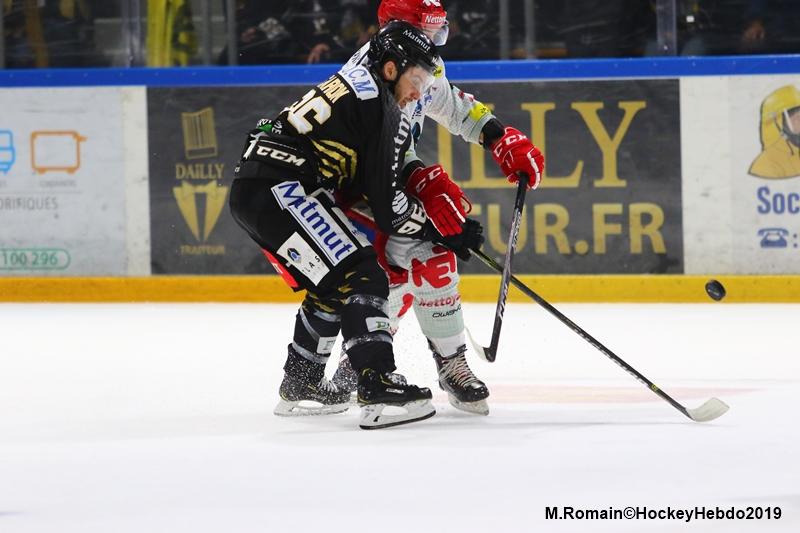 Rouen 3 - 4 Grenoble 