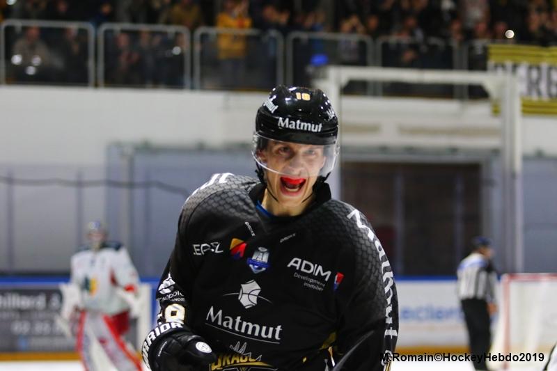 Rouen 3 - 4 Grenoble 