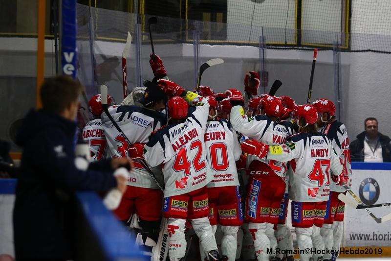 Rouen 3 - 4 Grenoble 