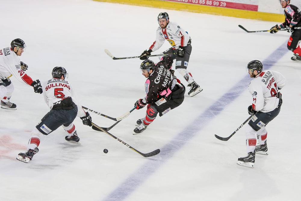 Amiens  5 - 2 Chamonix 