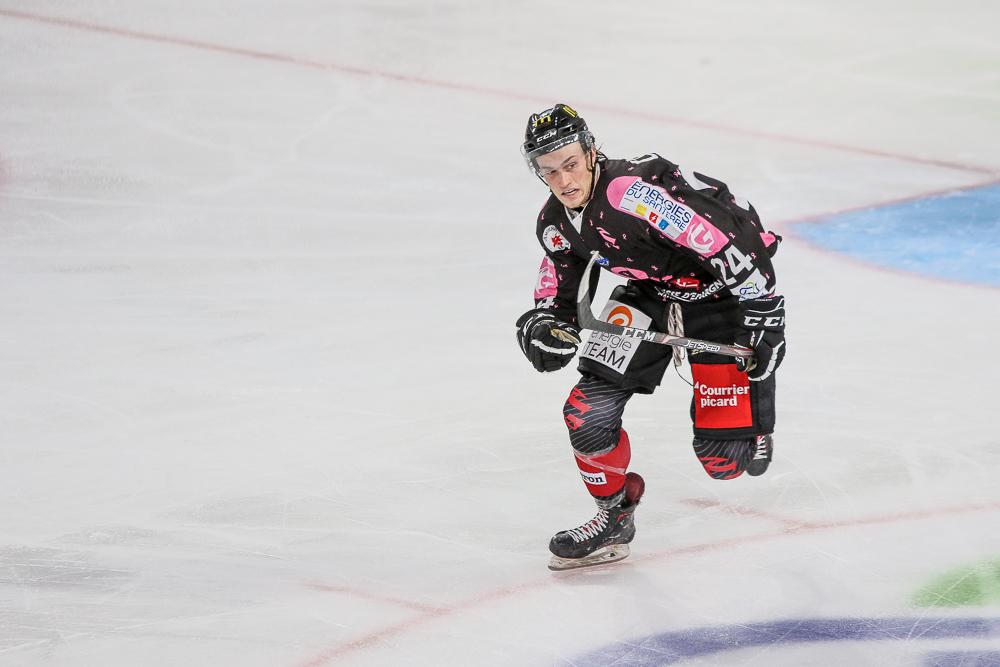 Amiens  5 - 2 Chamonix 