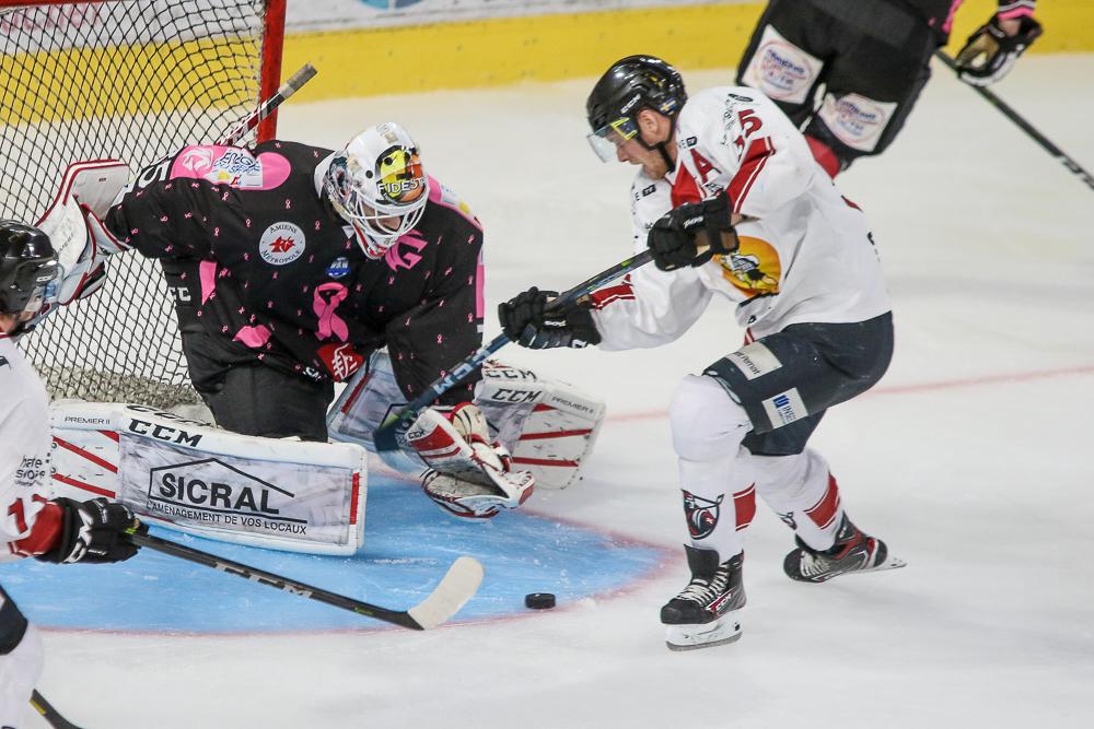 Amiens  5 - 2 Chamonix 
