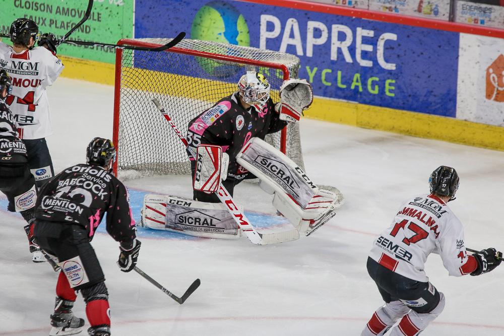 Amiens  5 - 2 Chamonix 