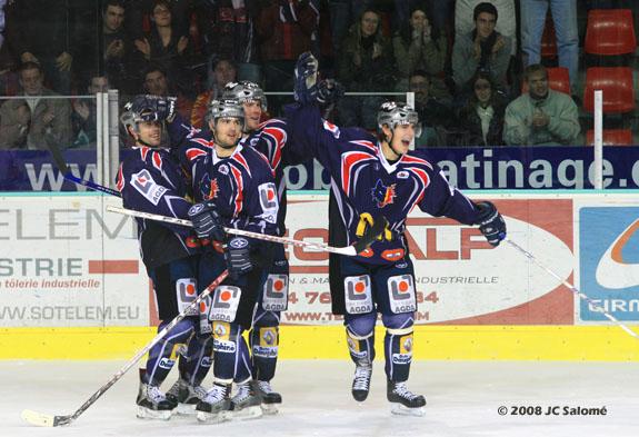 Grenoble  5 - 3 Tours 