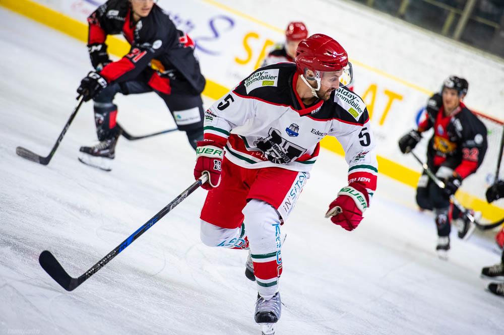 Chamonix  6 - 3 Anglet