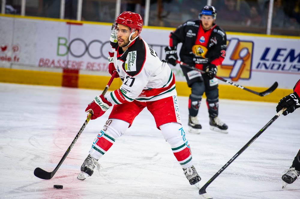 Chamonix  6 - 3 Anglet
