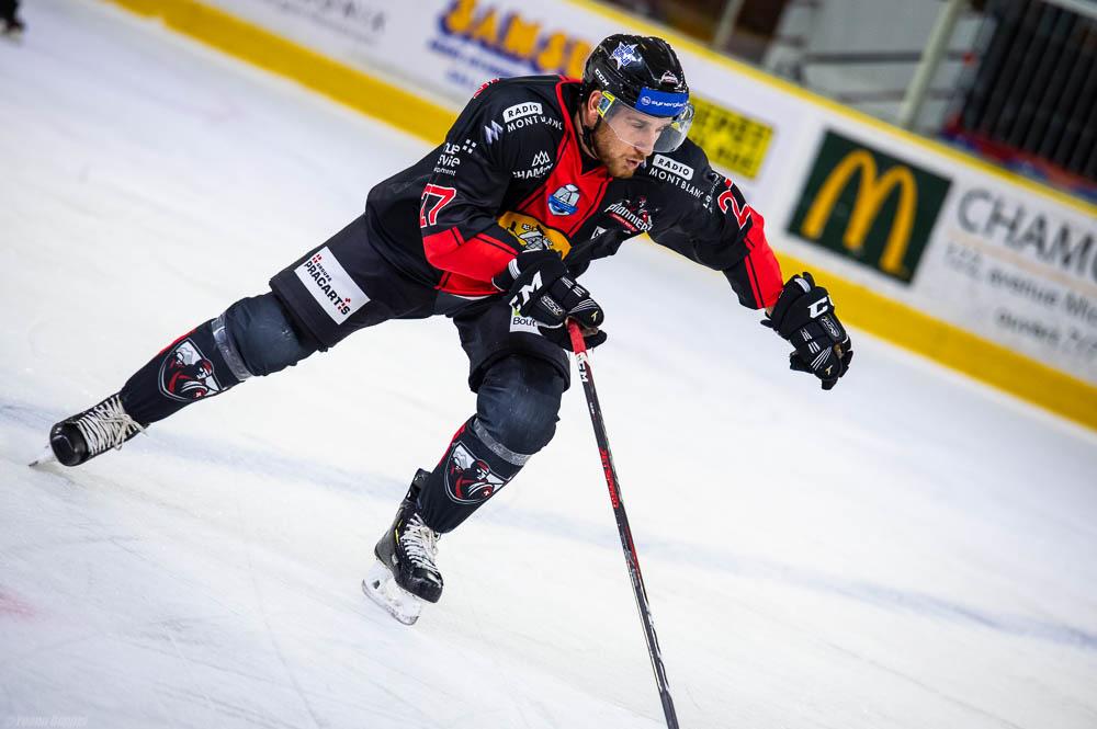 Chamonix  6 - 3 Anglet