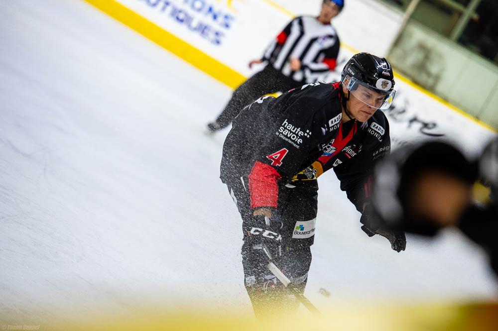 Chamonix  6 - 3 Anglet