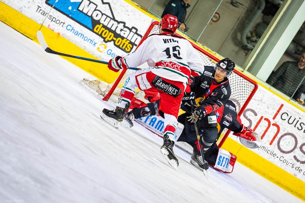 Chamonix  6 - 3 Anglet