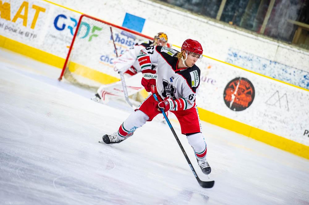 Chamonix  6 - 3 Anglet