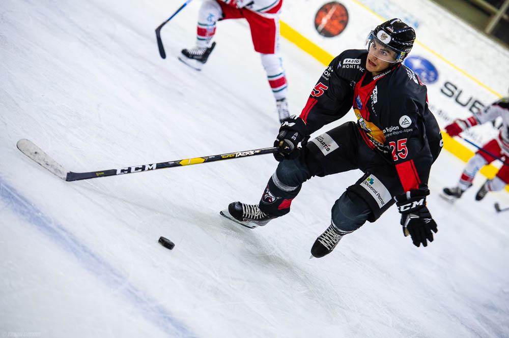 Chamonix  6 - 3 Anglet
