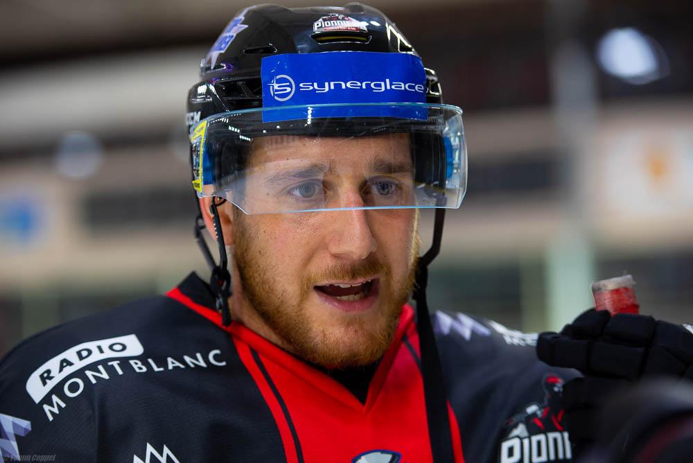 Chamonix  6 - 3 Anglet