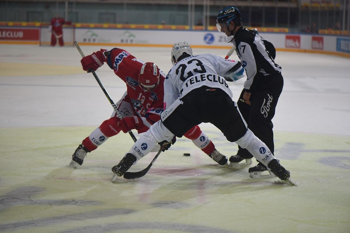 Rapperswil-Jona 4 - 2 Fribourg
