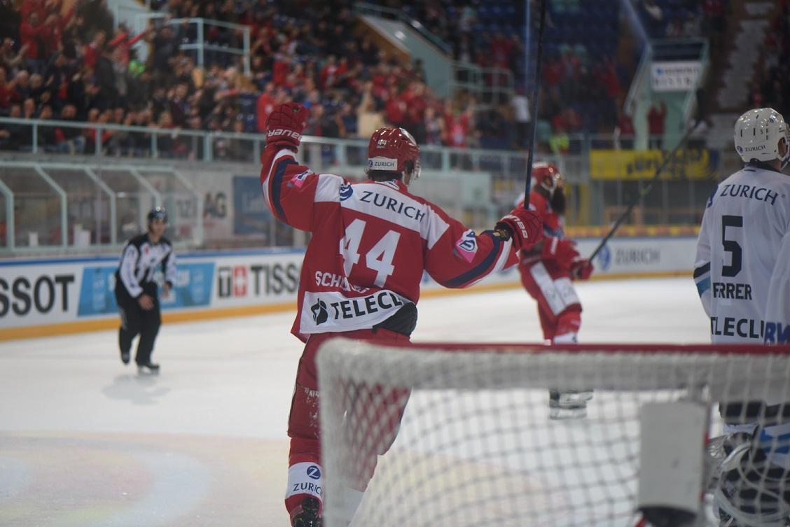 Rapperswil-Jona 4 - 2 Fribourg