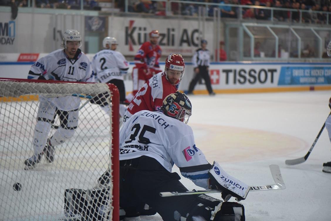 Rapperswil-Jona 4 - 2 Fribourg