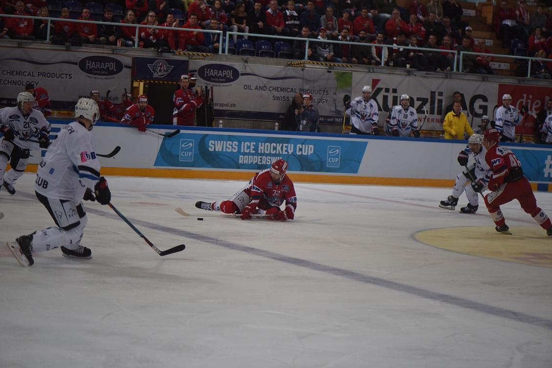 Rapperswil-Jona 4 - 2 Fribourg