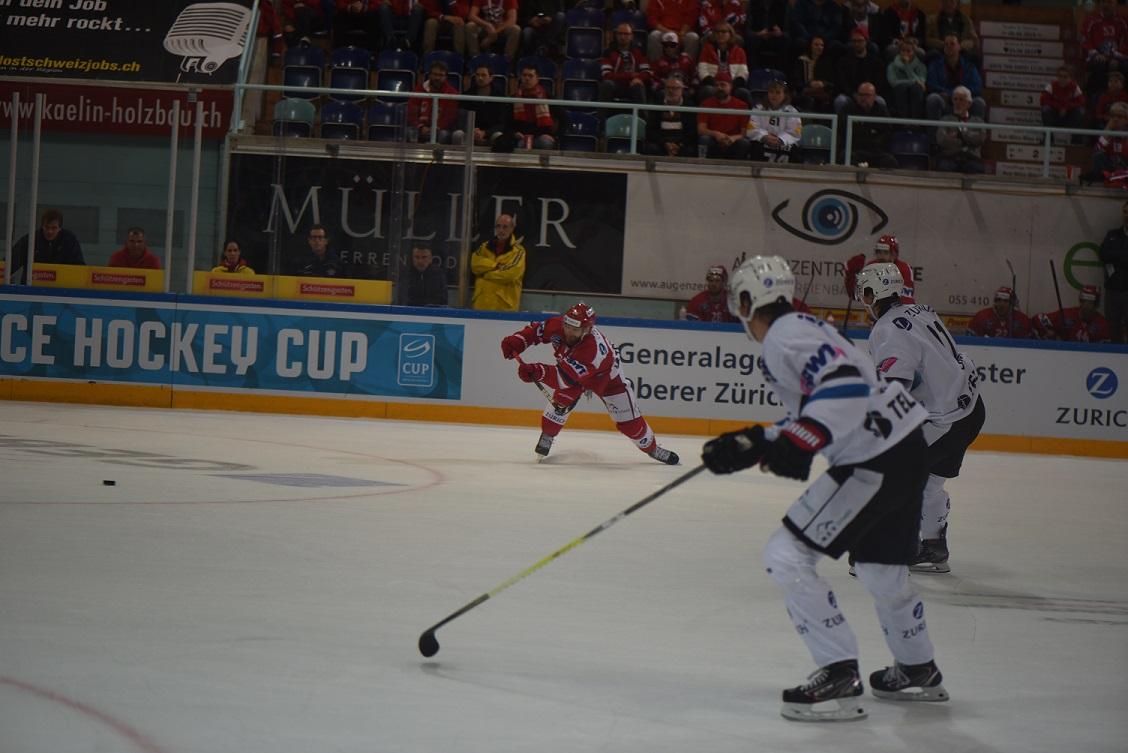 Rapperswil-Jona 4 - 2 Fribourg