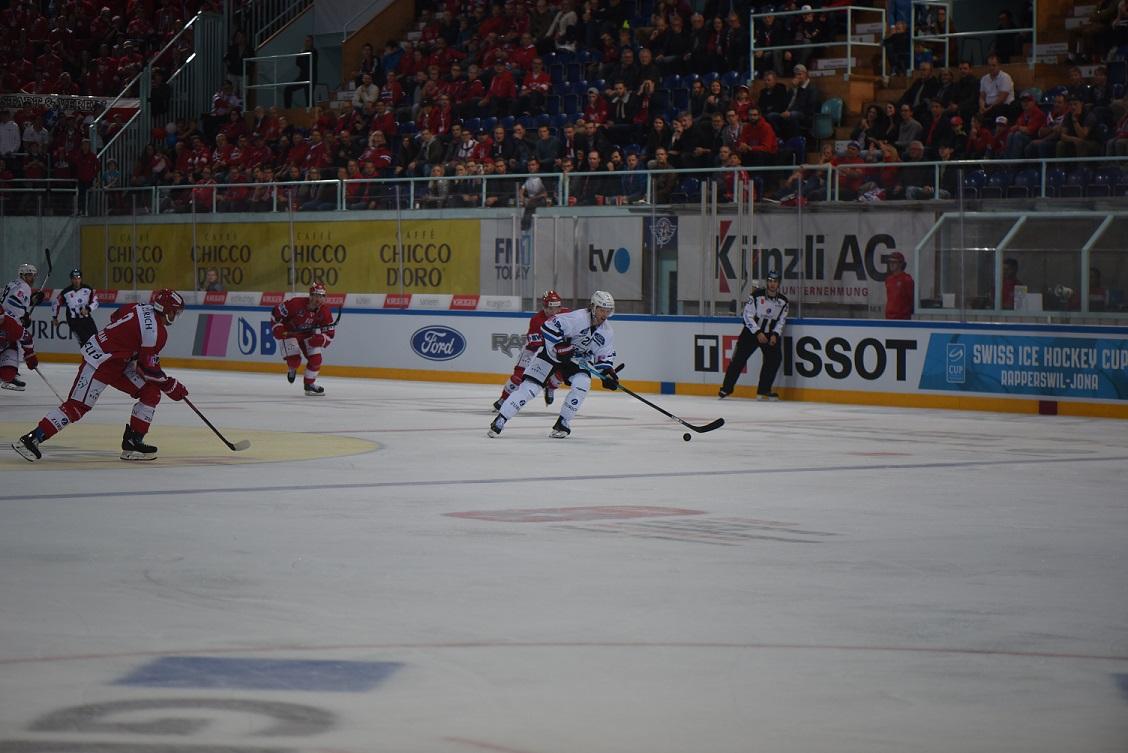 Rapperswil-Jona 4 - 2 Fribourg