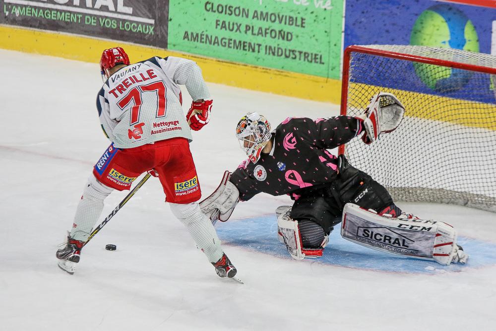 Amiens  3 - 4 Grenoble 