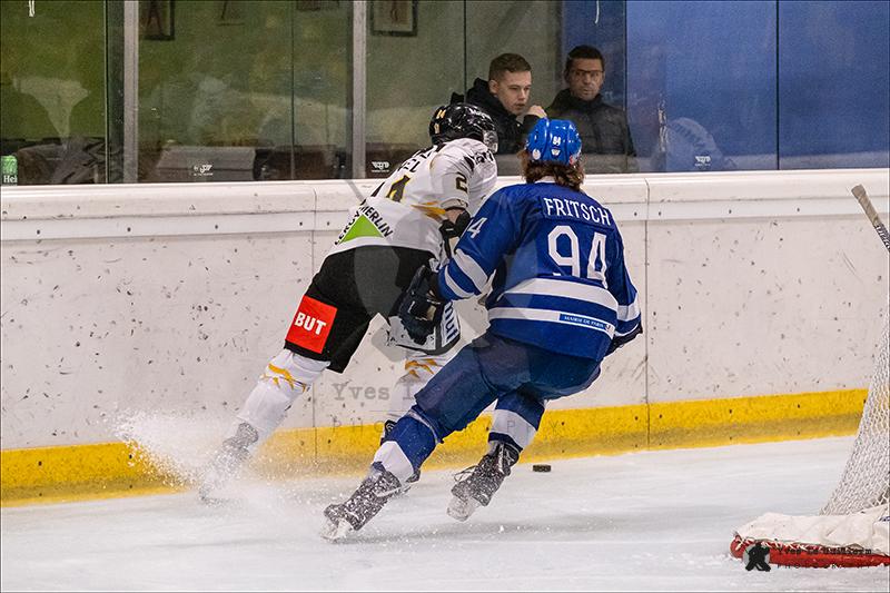 Paris (FV) 0 - 11 Rouen